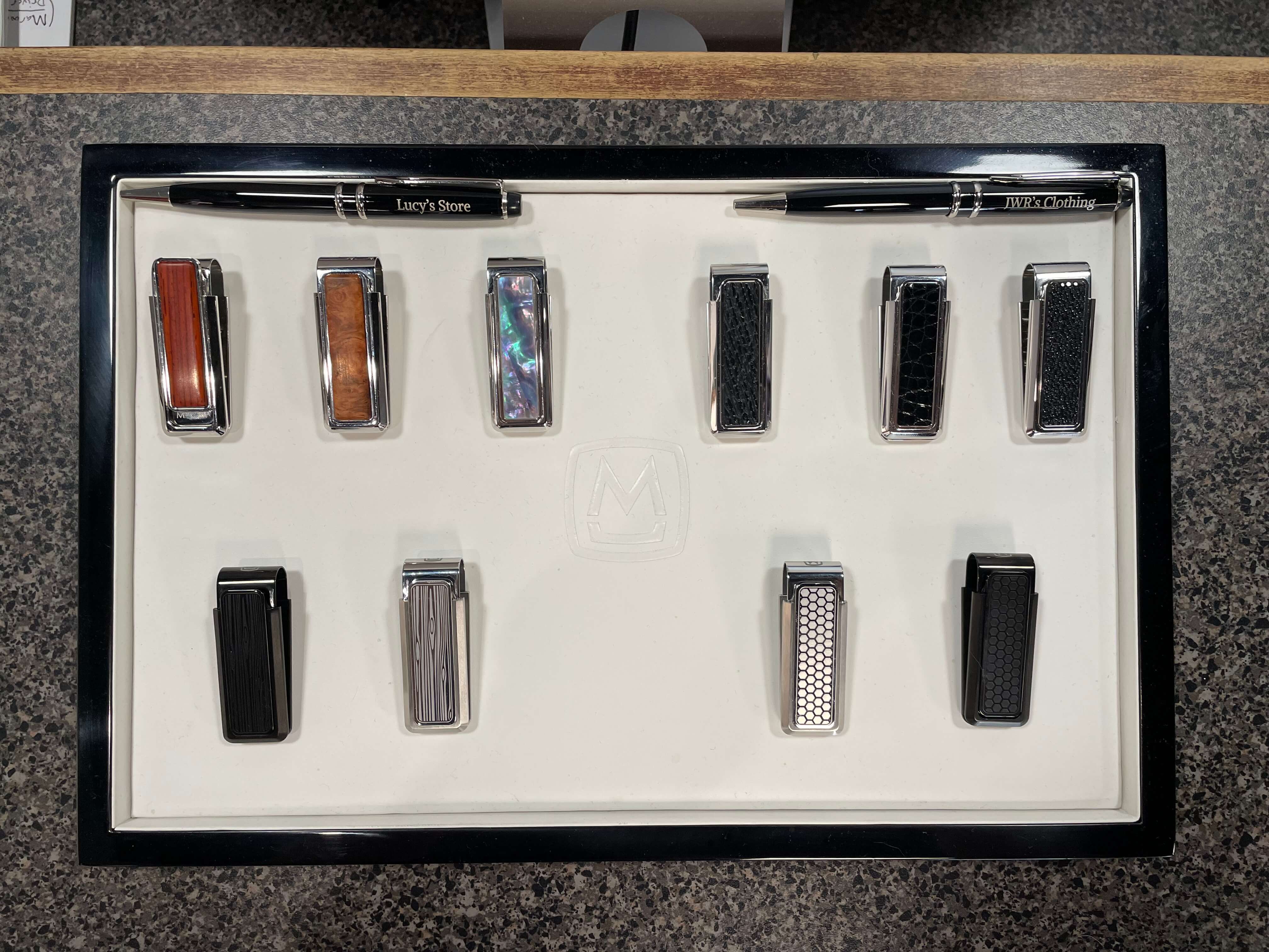 Model wearing plain white basic tee.